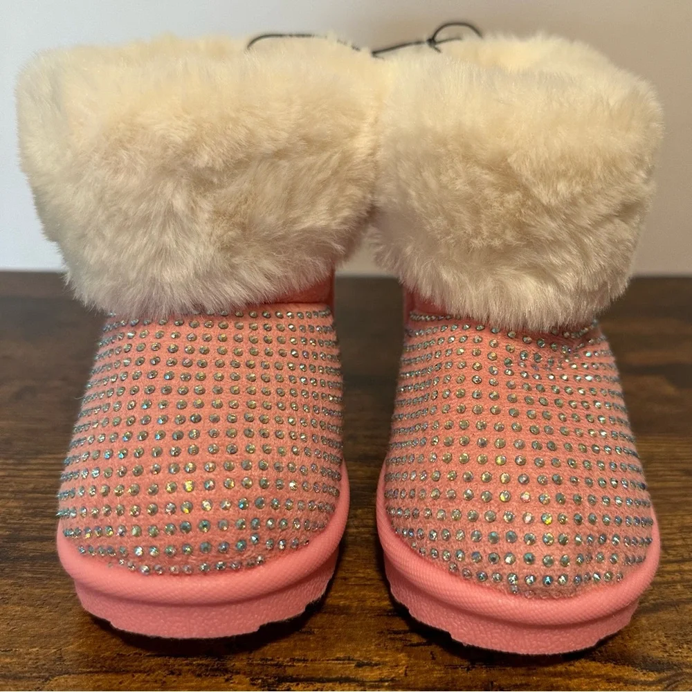 Olivia Miller Girl Toddler Girls Rhinestone Winter Boots NWT Size 6
